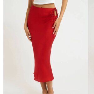 **NEW** Rumored Keyhole Midi Skirt